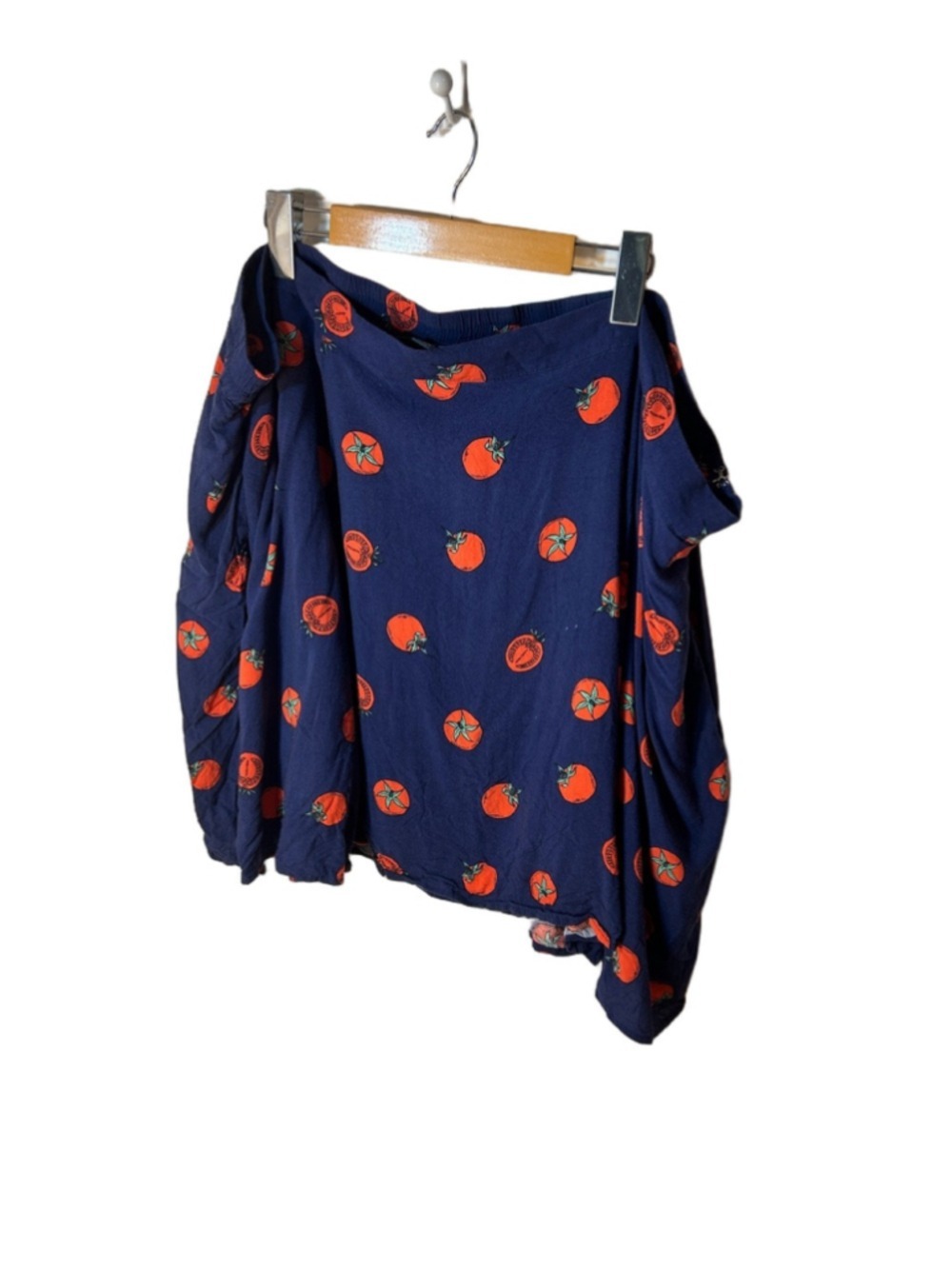 Modcloth Novelty Navy Tomato Print A-Line Skirt size 3X rayon - Picture 2 of 5